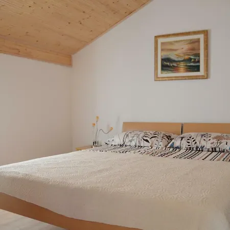 Homes Mirjana Holiday home *